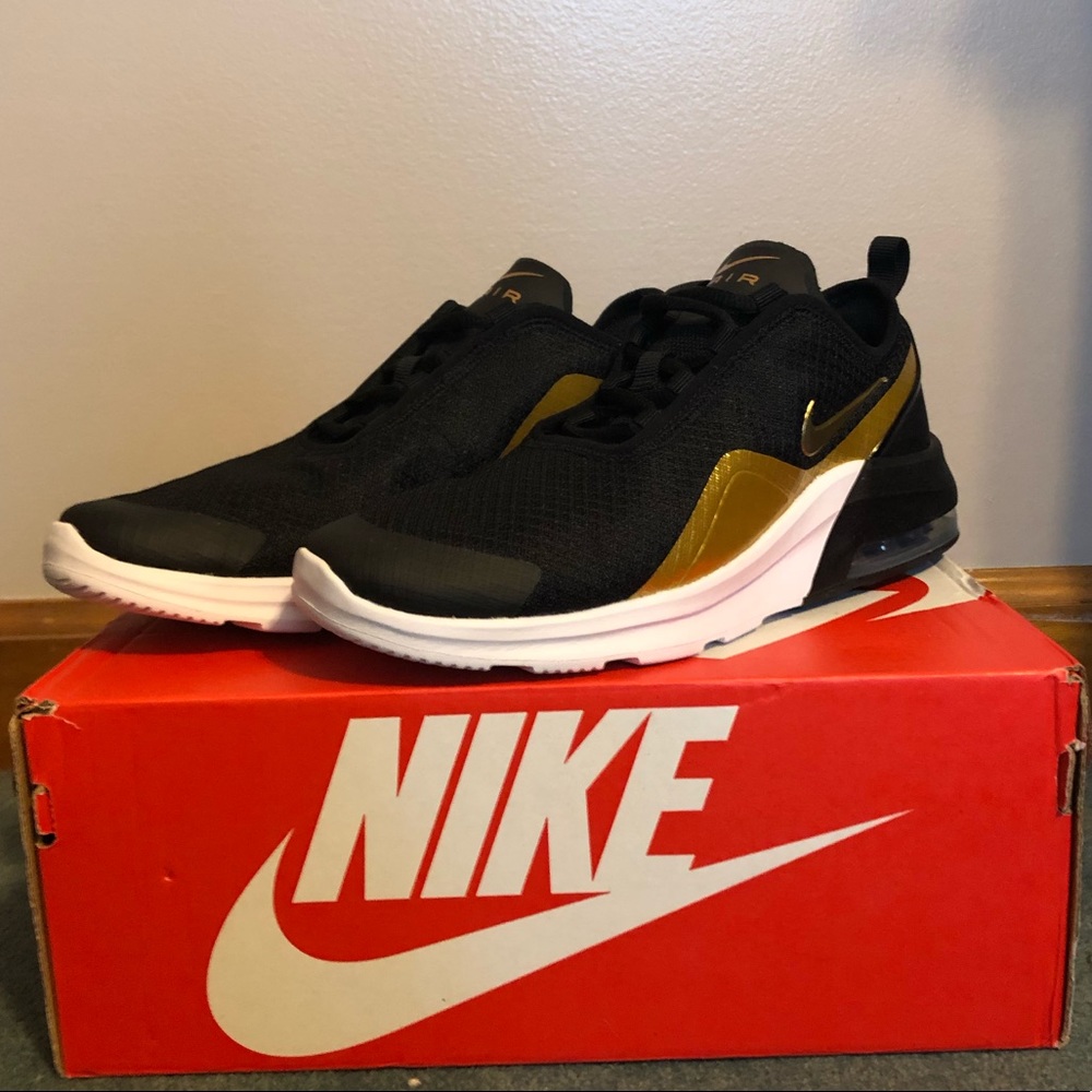 Nike Air Max Motion 2